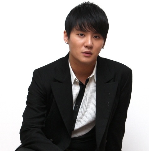 JYJ’s Kim Junsu: “I Am Sick”