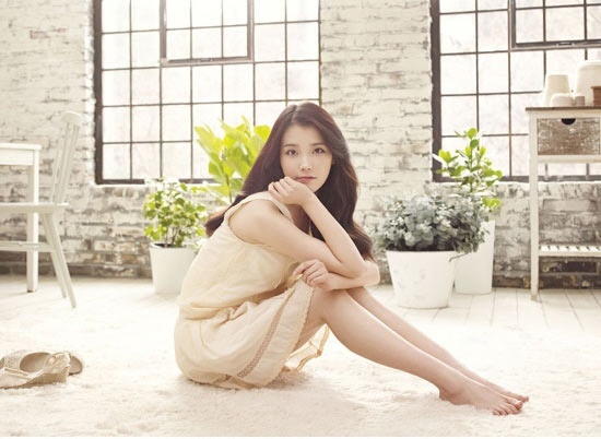 Iu Feels Pressured By Her Three High Notes In Good Day Soompi