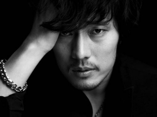 So Ji Sub Is the King of Monitoring Himself