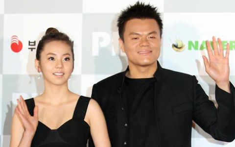 JYP, "Wonder Girls Sohee Fixed the Melody for 2PM’s ‘Hands Up’"