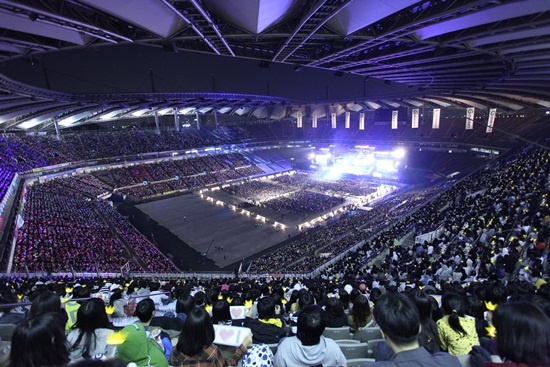 “Dream Concert 2011” with KARA, DBSK, BEAST, 4Minute, 2PM, SHINee, T-ara, etc. Held in Seoul
