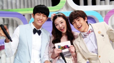 Nichkhun, Seulong, and Sulli’s New Sitcom “Welcome to the Show”