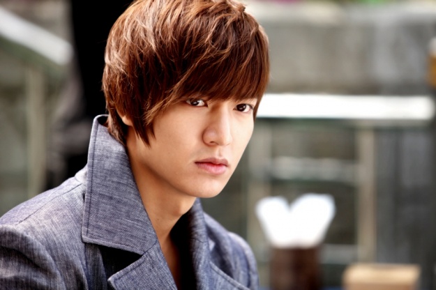 Lee Min Ho Is Offered the Lead Role in "Faith"