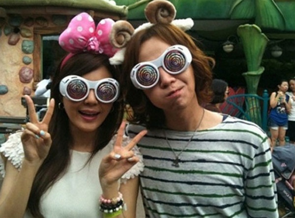 Jang Geun Suk: "I Can’t Sleep Unless Naked"