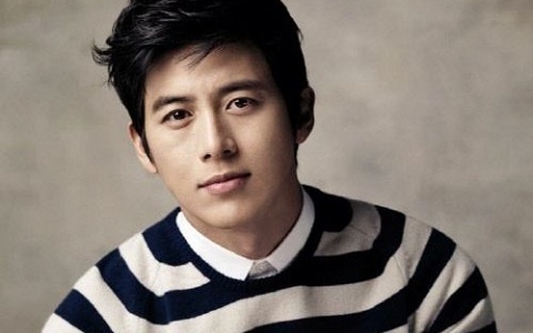 Go Soo Files Lawsuit against a Modeling Agency for Embezzlement