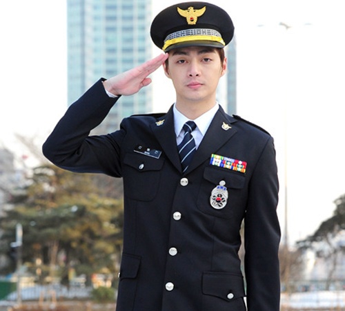 T-Max’s Kim Joon to Enlist in the Army This Month