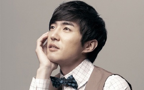 Danny Ahn Creates Laughs on Happy Sunday