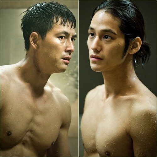 Jung Woo Sung Captivates Viewers with Crazy Eyes