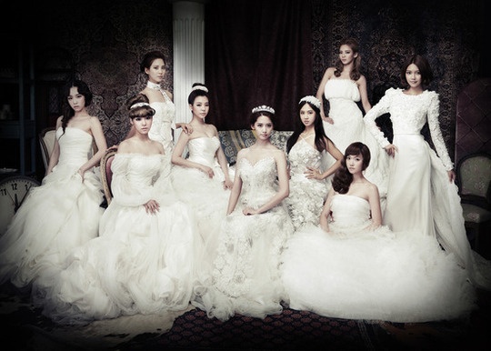 Snoop Dogg and Interscope Rookie Rapper Lil Play to Feature in SNSD’s Maxi-Single