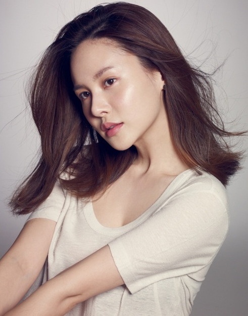 Ivy Used to Write Song Lyrics for Girls’ Generation and SHINee