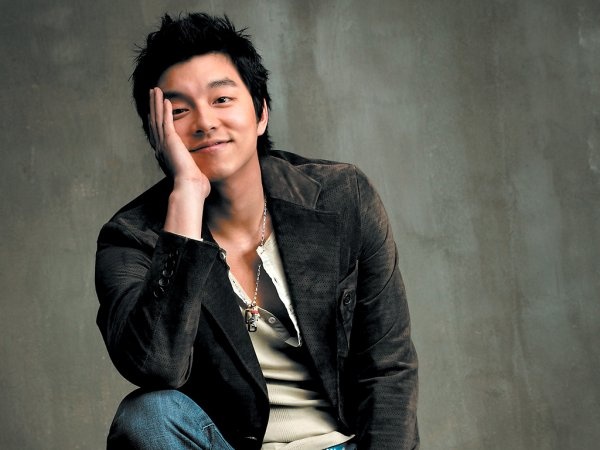 Gong Yoo, Sweet Transformation for "Mango Six"