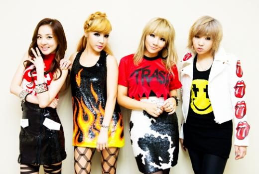 KBS Music Bank 08.05.2011