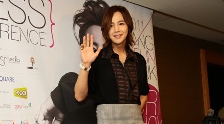 Jang Keun Suk Visits Singapore