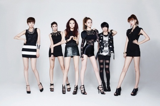 "Female 2PM" APRIL KISS Makes TV Debut