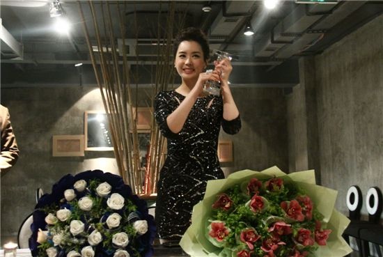 Lee Da Hae Surprises Fans in China with Fan Meeting
