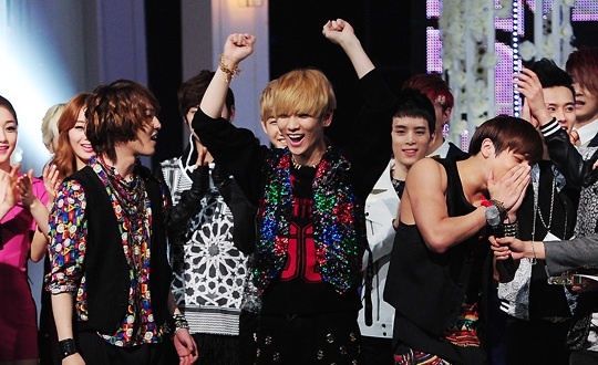 How Does SHINee Determine Their Salary?
