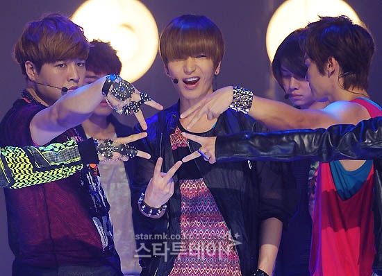Mnet M Countdown 08.18.2011