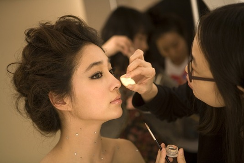 Lee Min Jung Is a Strong Candidate for Hong Sisters’ Upcoming Drama