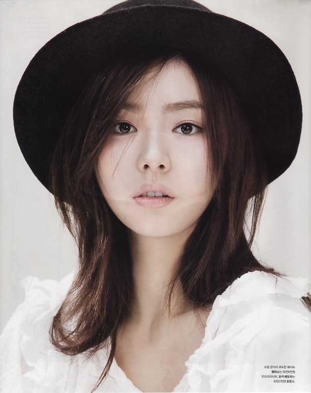 Shin Se Kyung Confirmed to Appear on "Infinity Challenge" Along With Many Other Celebrities