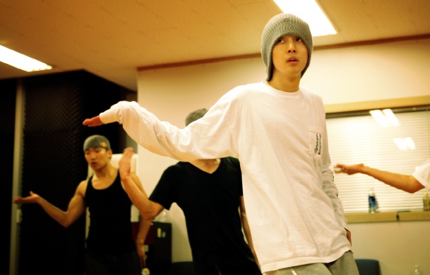 Kim Hyun Joong Prepares For Grand Opening Of Social Media Pages