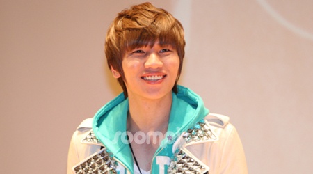 MBLAQ’s Lee Joon, IU, and SISTAR Attend K.Will’s Showcase