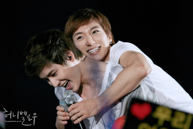 Super Junior’s Lee Teuk Thanks Fans and Addresses Disbandment Rumors
