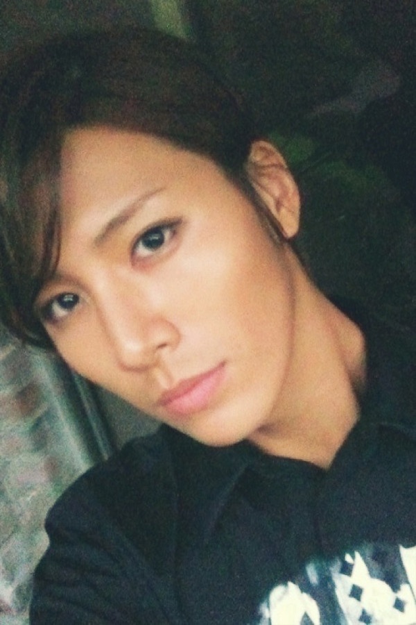 No Min Woo Winks On Twitter