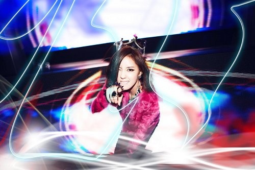 T-ara’s Hyomin Gives Herself a Facial at Home
