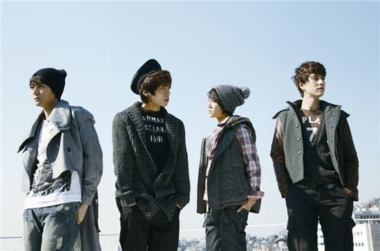 SM Entertainment Announces New Group, "S.M. The Ballad"