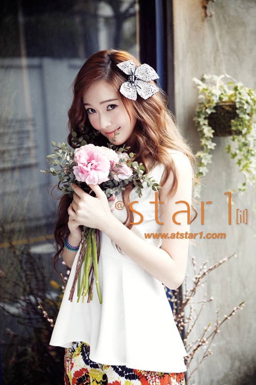 Girls’ Generation Jessica Looks Like a Sensual Spring Goddess