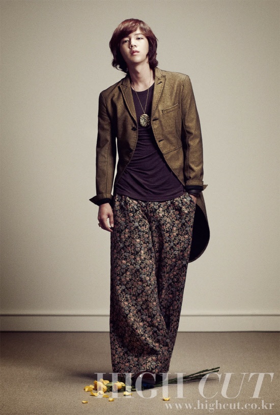 Jang Geun Suk Shows Different Charms in Japan