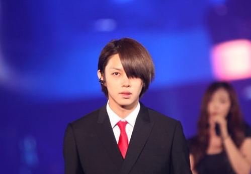 Super Junior’s Heechul Spotted with Lee Teuk