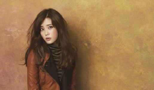 IU’s New Dreamy Autumn Girl Look