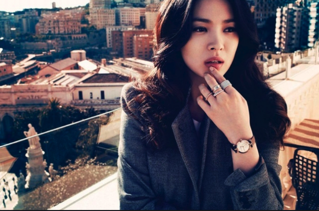 Beautiful Untouched Photos of Song Hye Gyo in France