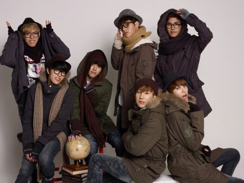 INFINITE Endorses European Fashion Brand "EDIQ"