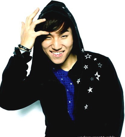 Interesting Photos of Big Bang’s Daesung Surface