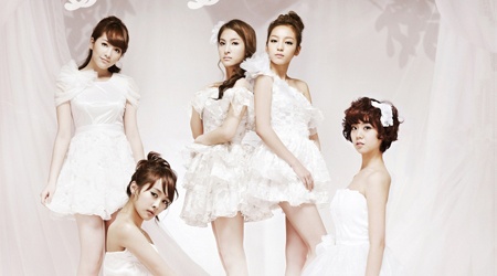 KARA Jet Coaster Love Ranks 1st in Oricon Chart