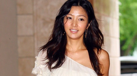 Actress Jang Jin-young Dies of Cancer at 35
