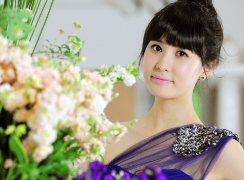 Lee Da Hae Appears in Chinese Variety Show Without Interpreter
