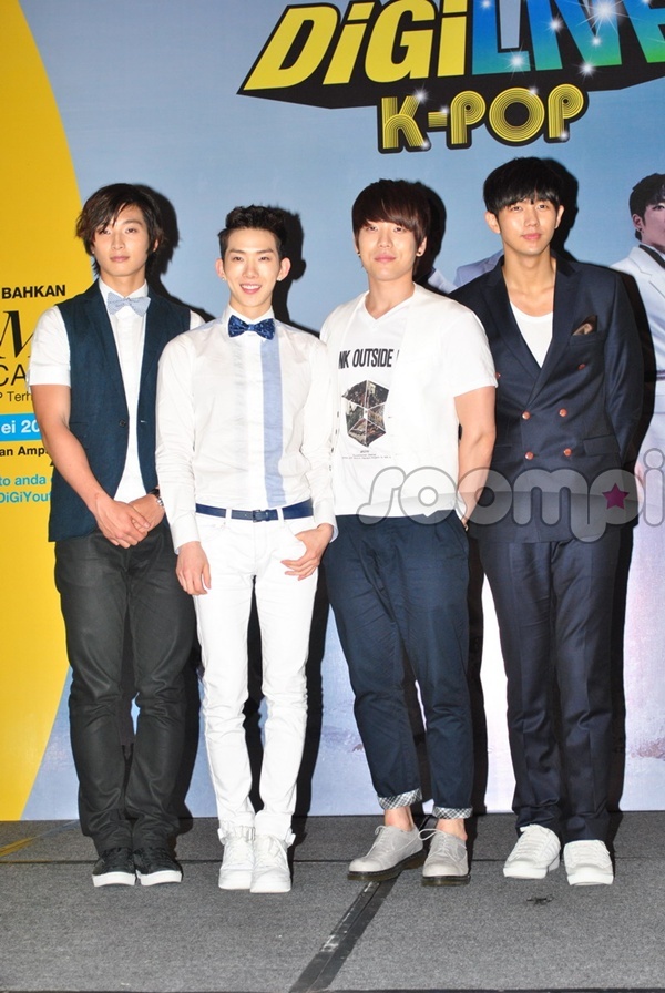 2AM’s Press Conference for Kuala Lumpur Showcase