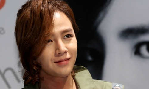 Jang Geun Suk Down With a Sty on His Eye After a Night of Drinking | Soompi