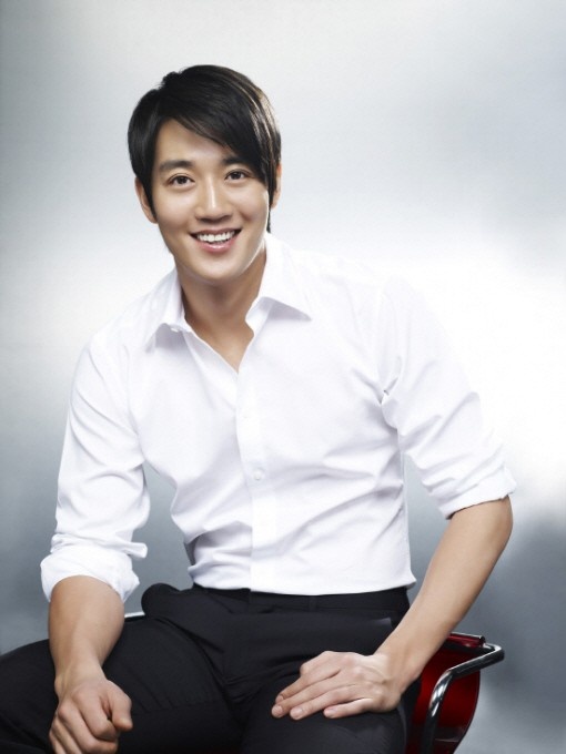Kim Rae Won Is Back to Civilian Life