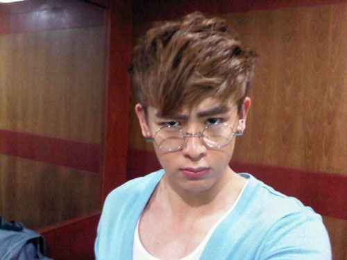 2PM’s Nichkhun Wants Block B’s Zico to Learn from His Mistake