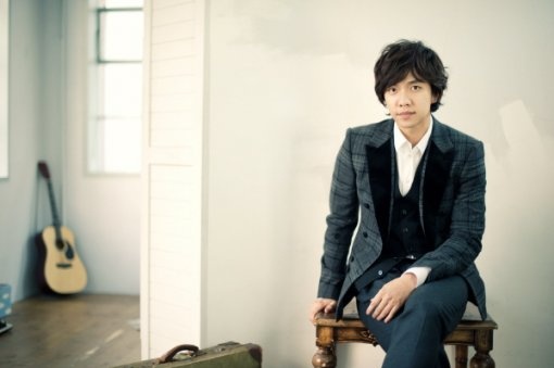 Lee Seung Gi’s New Narration Project "The Romantic"