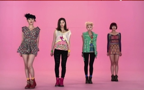 Sunny Hill Makes Their Music Core Comeback Performance With "Princess and Prince Charming"
