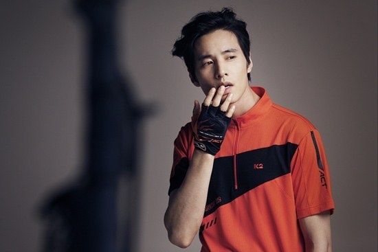 Pictures of Won Bin Photoshoot for K2 Revealed