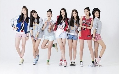 A Pink Releases BTS Recording Video of "My My"