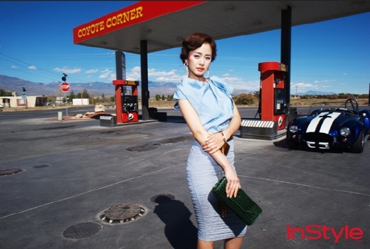 Kim Tae Hee Resembles Grace Kelly in Latest Photo Shoot