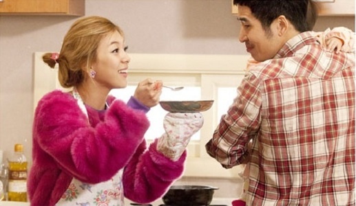 Luna to Appear As a Newlywed Wife