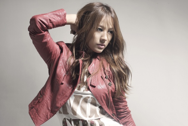 Lee Hyori Goes Camping with Soonshim and Friends